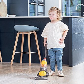 ���� ��� ������ Dyson Ball ��� ����� ������ ����� 3+ ���� Casdon