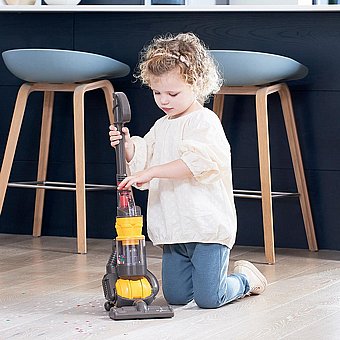 ���� ��� ������ Dyson Ball ��� ����� ������ ����� 3+ ���� Casdon