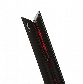 �� ����� ������ ������ ����� Dyson Corrale ������ 3+ ���� Casdon
