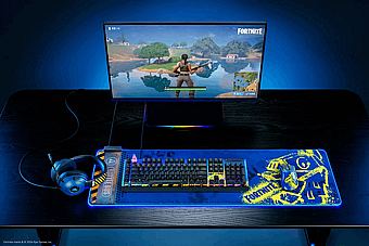 ���� ���� � Razer Goliathus Extended Chroma Fortnite Edition