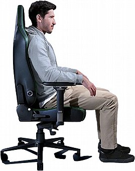��� ������� Razer ����: Iskur V2 ���� ���� �� ���� ����� �� �� 136 �"�