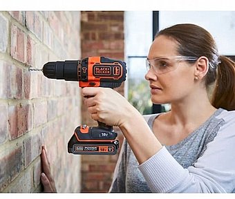 ����� / ����� ����� 18V + ����� 1.5Ah + ���� + �� ������� 104 ����� + ���� ���� Black+Decker BDCHD18S1KA-QW