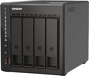 ��� ����� NAS ��� ������ QNAP TS-453E